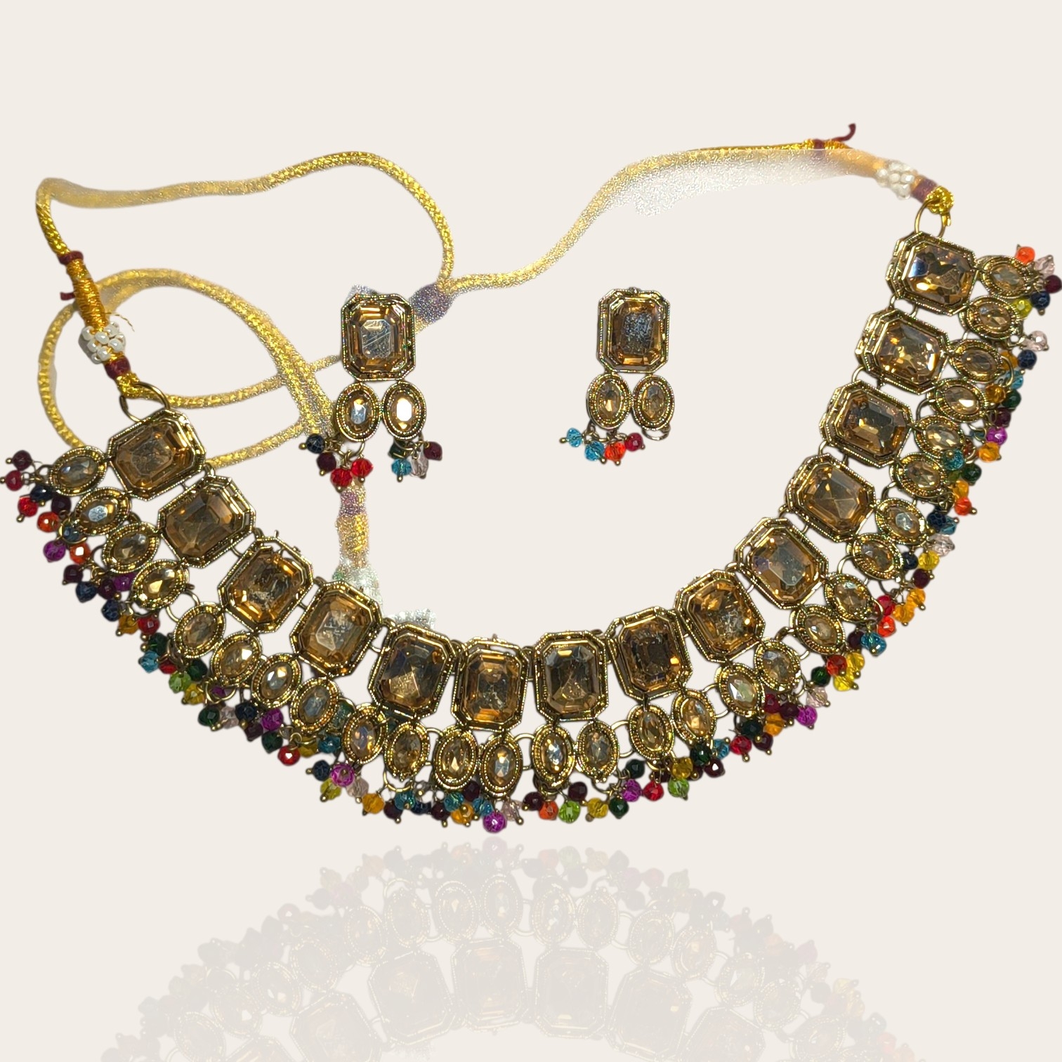 Kundan Choker